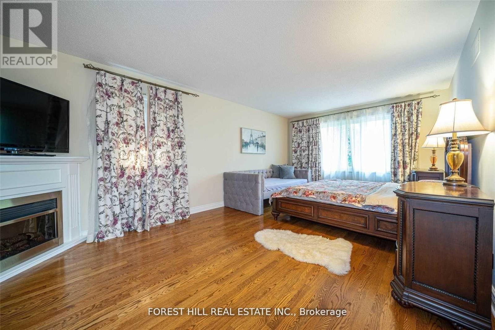 54 Pennock Crescent, Markham, Ontario  L3R 3M4 - Photo 18 - N13224062