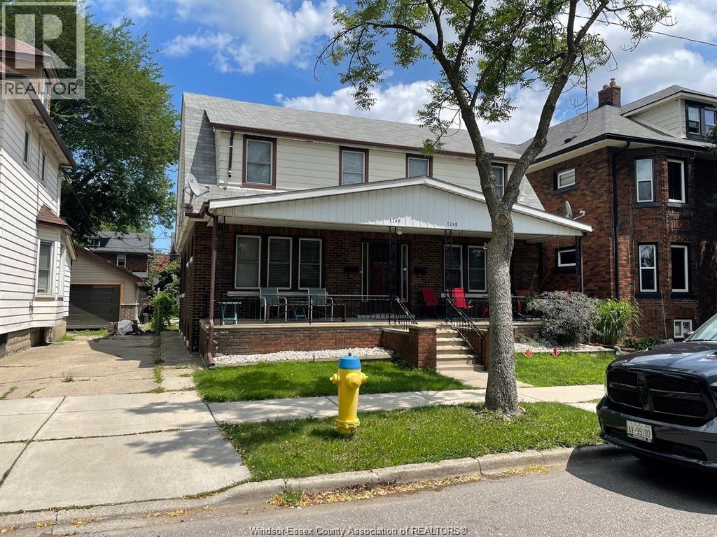 1248 CHILVER, Windsor, Ontario
