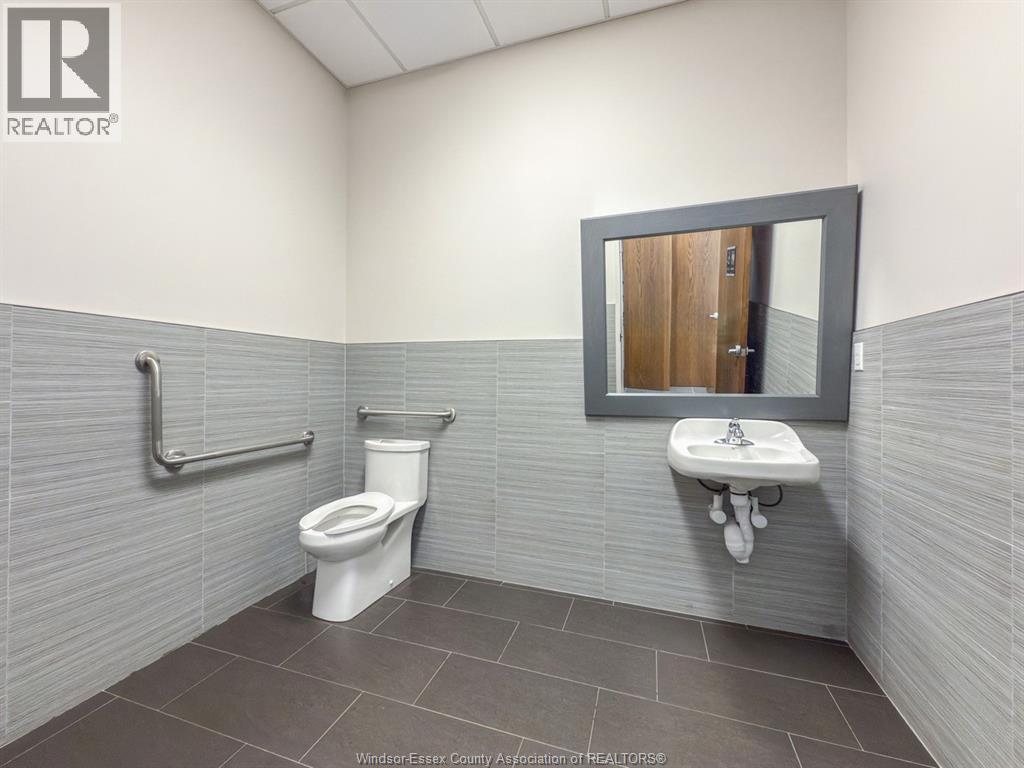5205 8 Th Concession Road Unit# A, Tecumseh, Ontario  N0R 1K0 - Photo 13 - 26012722