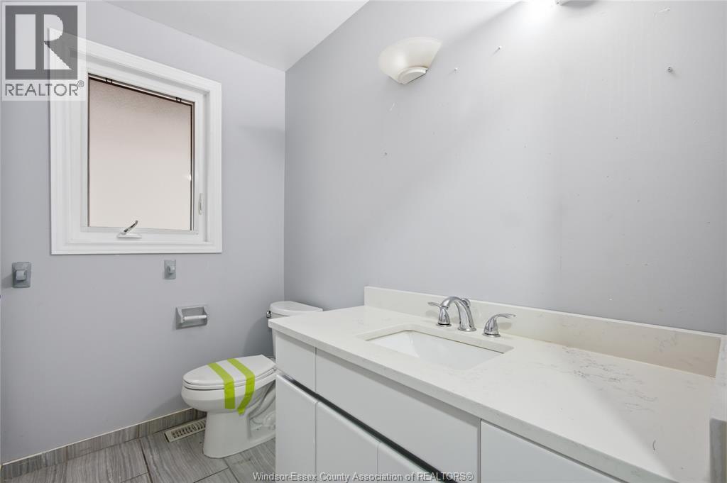 3154 Fazio Drive, Windsor, Ontario  N9E 4G6 - Photo 11 - 26012715