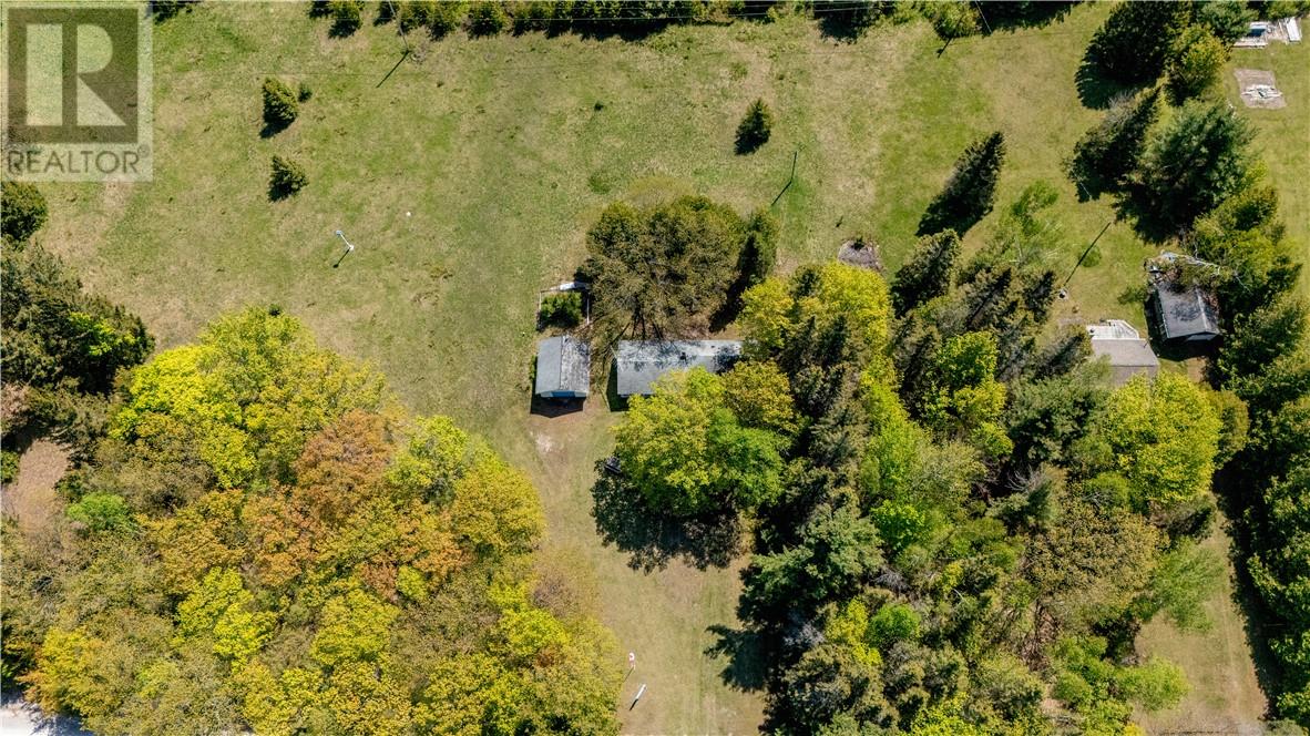 398 Silver Lake Road, Manitoulin Island, Ontario P0P 1Y0 - Photo 18 - 2128169