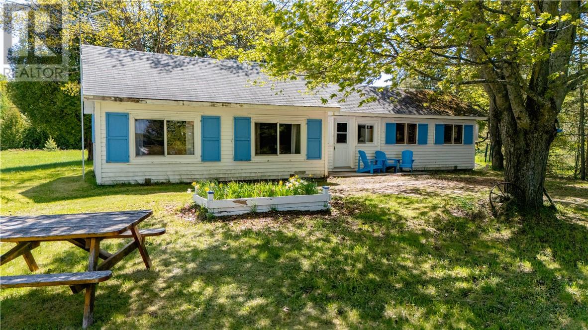 398 Silver Lake Road, Manitoulin Island, Ontario P0P 1Y0 - Photo 6 - 2128169