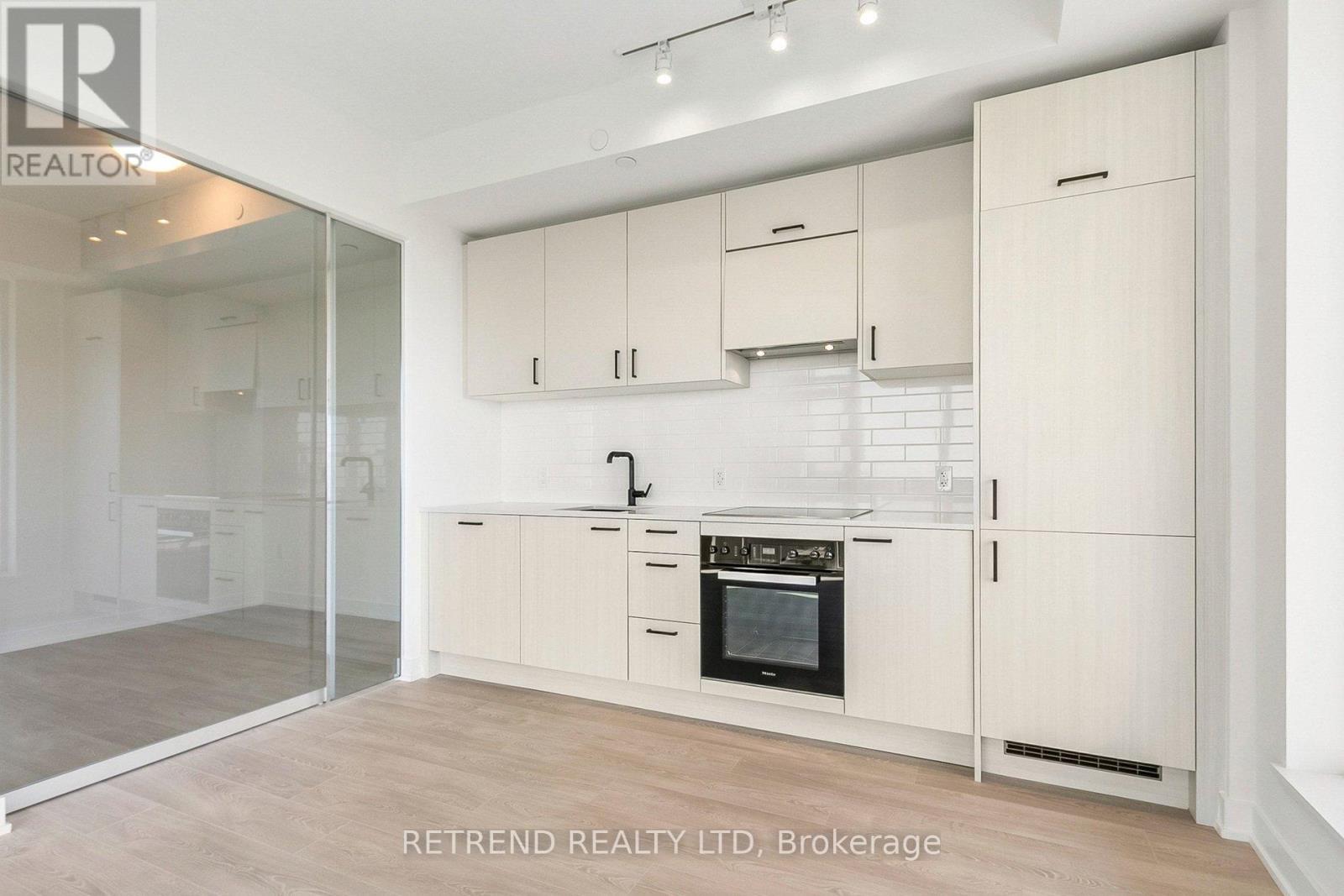 3702 - 1 Quarrington Lane, Toronto, Ontario  M3C 0S4 - Photo 16 - C13214480