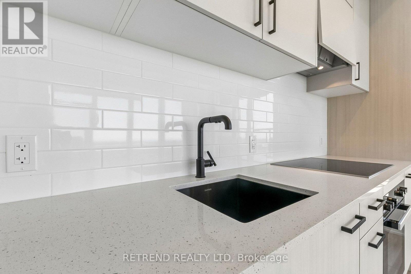 3702 - 1 Quarrington Lane, Toronto, Ontario  M3C 0S4 - Photo 20 - C13214480