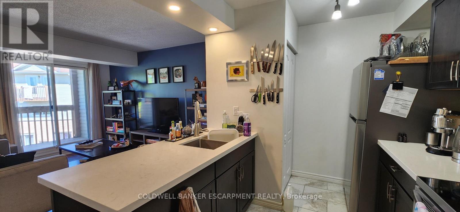 6a Robert Lane, Halton Hills, Ontario  L7G 5L9 - Photo 7 - W13224050