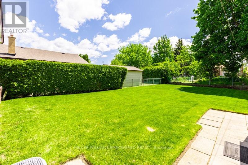 17 Checkendon Drive, Toronto, Ontario  M9W 2Y8 - Photo 26 - W13224110