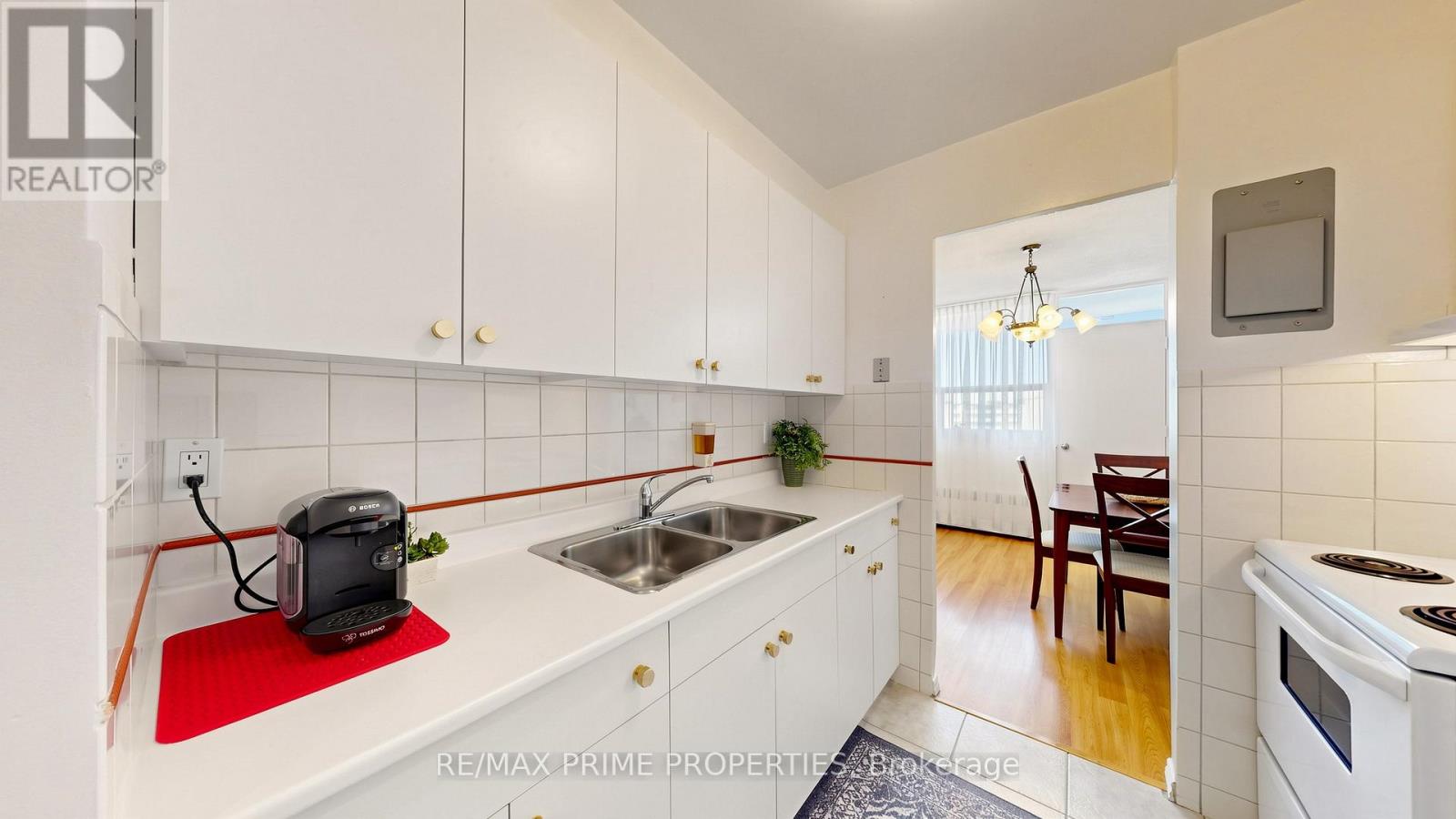 1404 - 1455 Lawrence Avenue W, Toronto, Ontario  M6L 1B1 - Photo 15 - W13224144