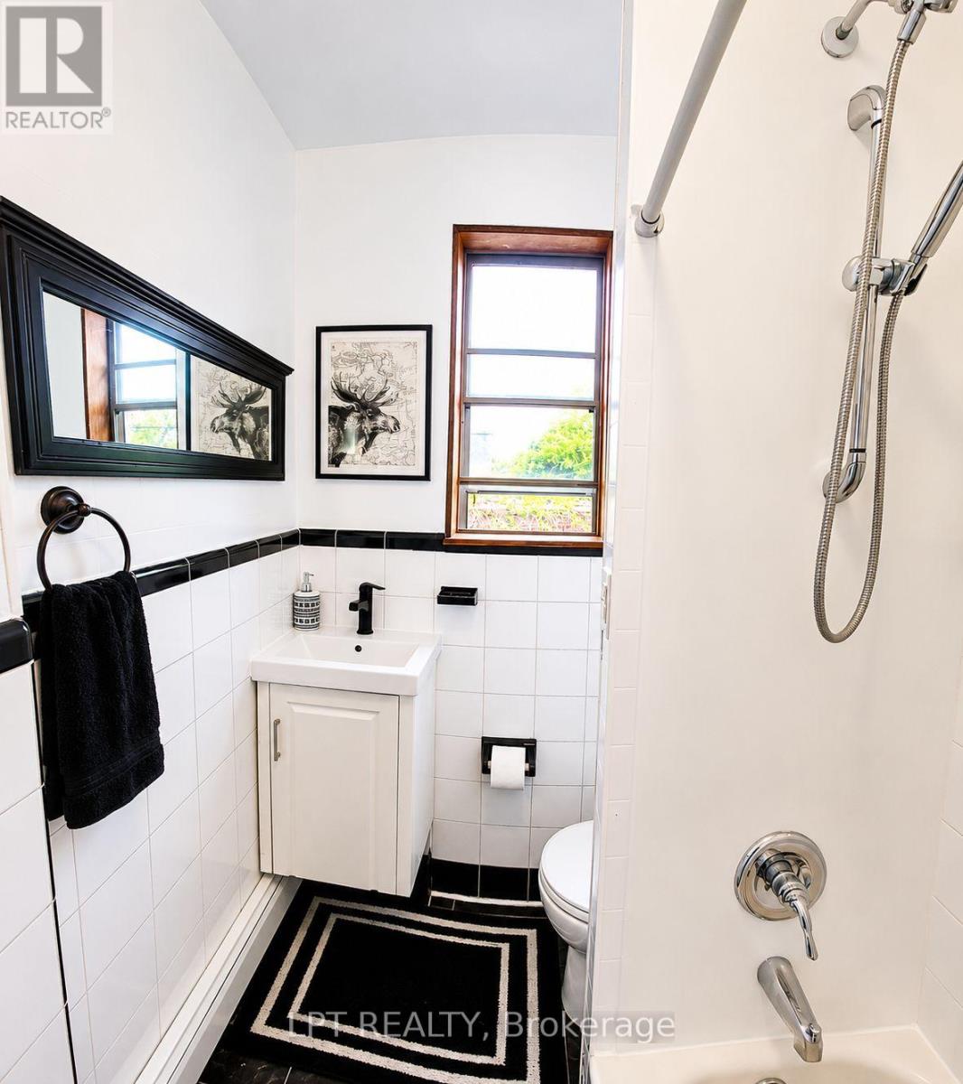 1314 Dupont Street, Toronto, Ontario  M6H 2A7 - Photo 25 - W13224150