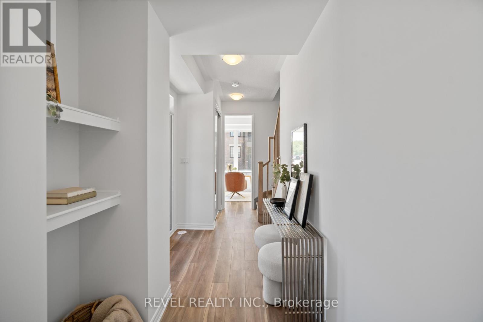 22 Vickerman Street, Brampton, Ontario  L7A 5M7 - Photo 4 - W13224166