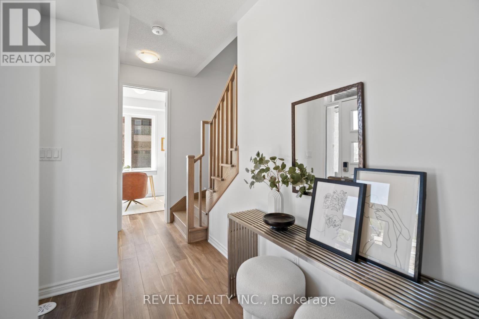 22 Vickerman Street, Brampton, Ontario  L7A 5M7 - Photo 5 - W13224166