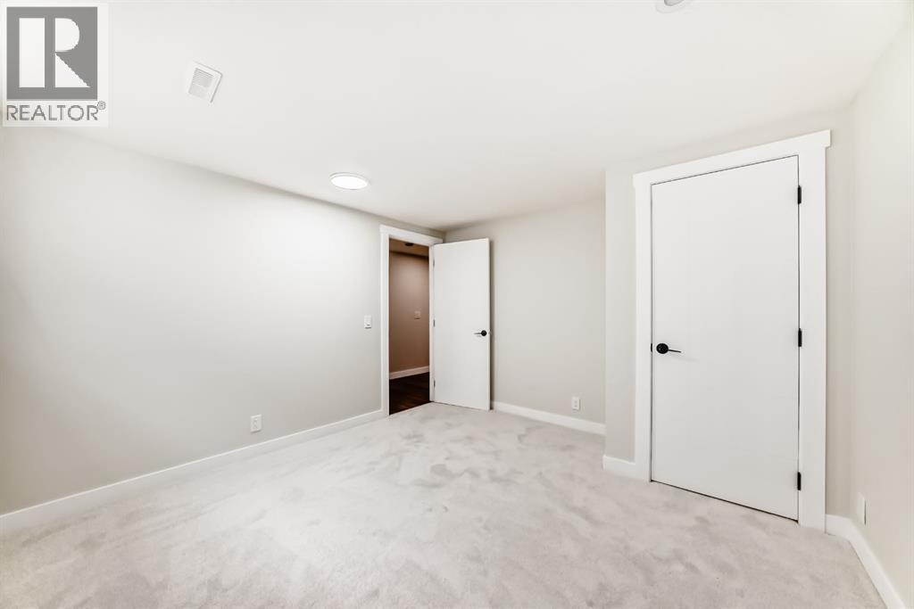 5128 Maryvale Drive Ne, Calgary, Alberta  T2A 2V6 - Photo 36 - A2315041