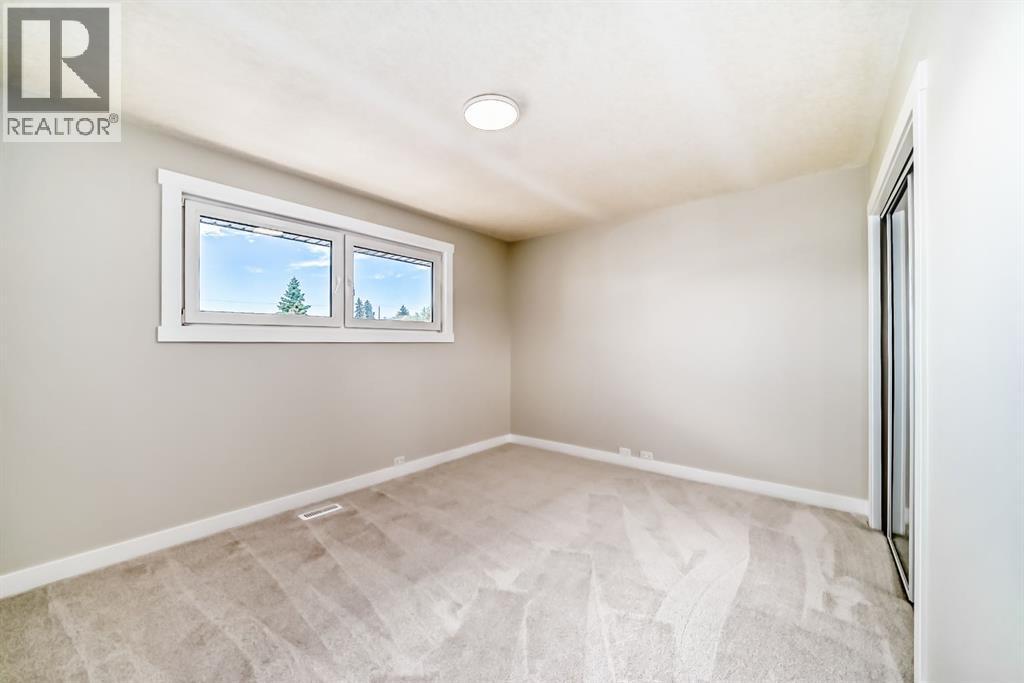 5128 Maryvale Drive Ne, Calgary, Alberta  T2A 2V6 - Photo 19 - A2315041