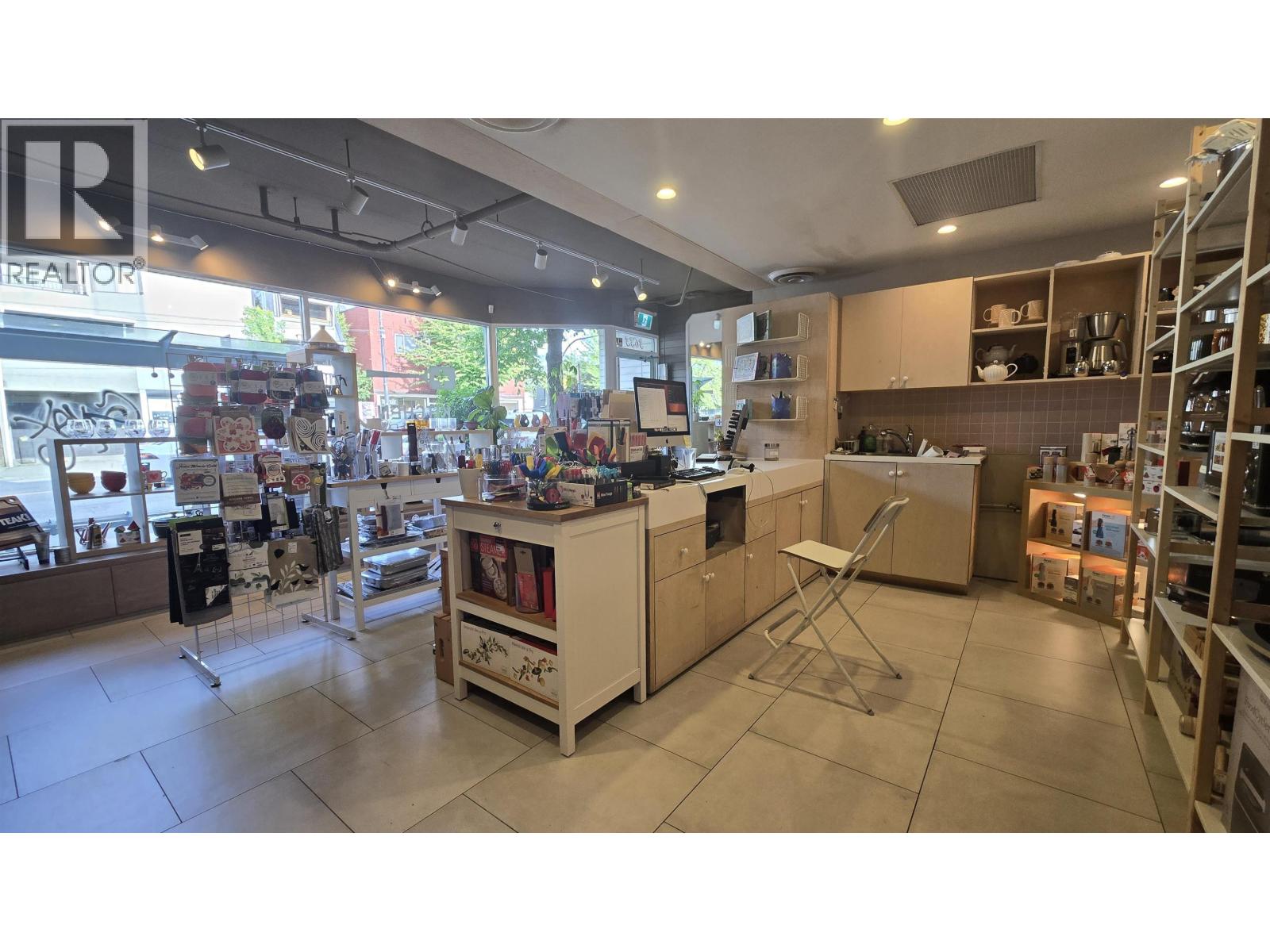 3633 Main Street, Vancouver, British Columbia  V5V 3N6 - Photo 8 - C8079194