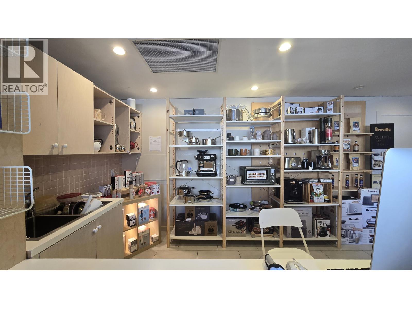 3633 Main Street, Vancouver, British Columbia  V5V 3N6 - Photo 9 - C8079194