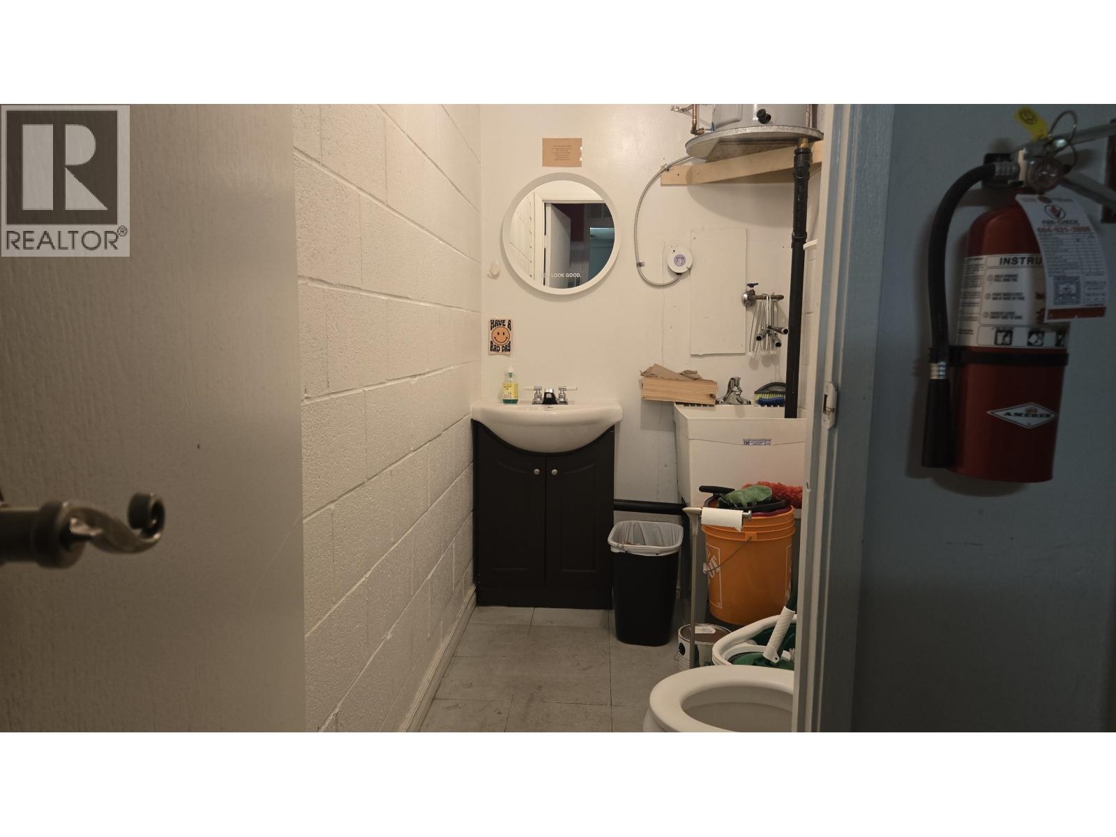 3633 Main Street, Vancouver, British Columbia  V5V 3N6 - Photo 14 - C8079194