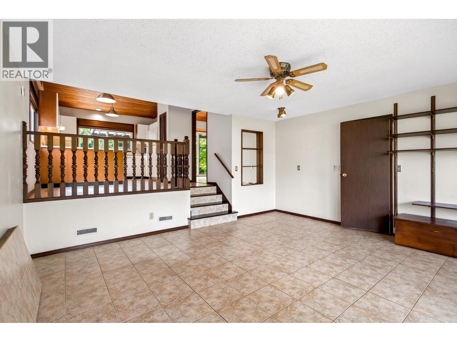 1418 Grover Avenue, Coquitlam, British Columbia  V3J 3G2 - Photo 8 - R3130242