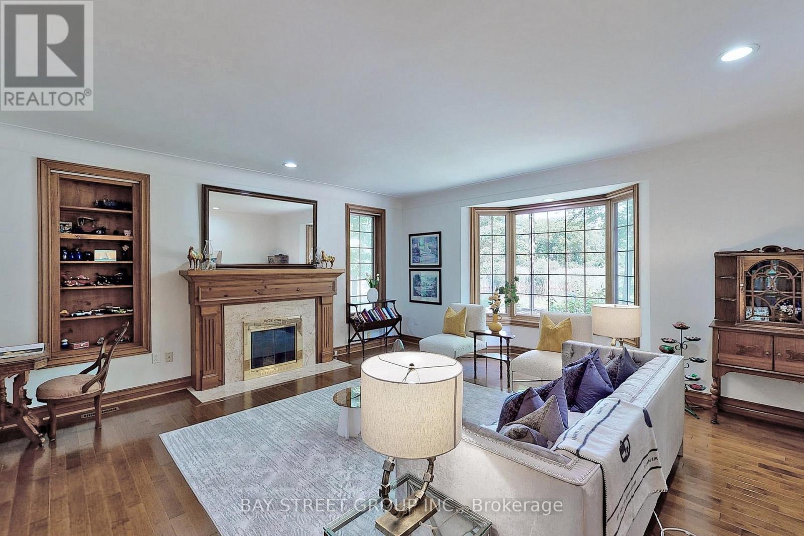 902 Shaver Road, Hamilton, Ontario  L9G 3K9 - Photo 17 - X13224022