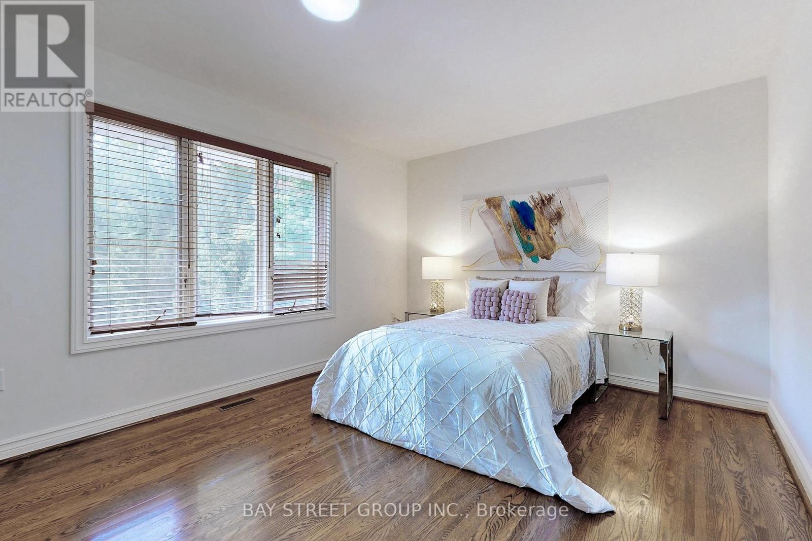 902 Shaver Road, Hamilton, Ontario  L9G 3K9 - Photo 30 - X13224022
