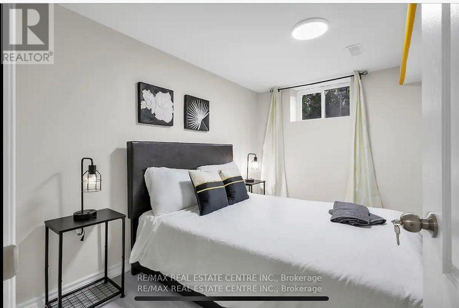 Basement - 15 Chelsea Road, Kitchener, Ontario  N2B 1H7 - Photo 6 - X13224054