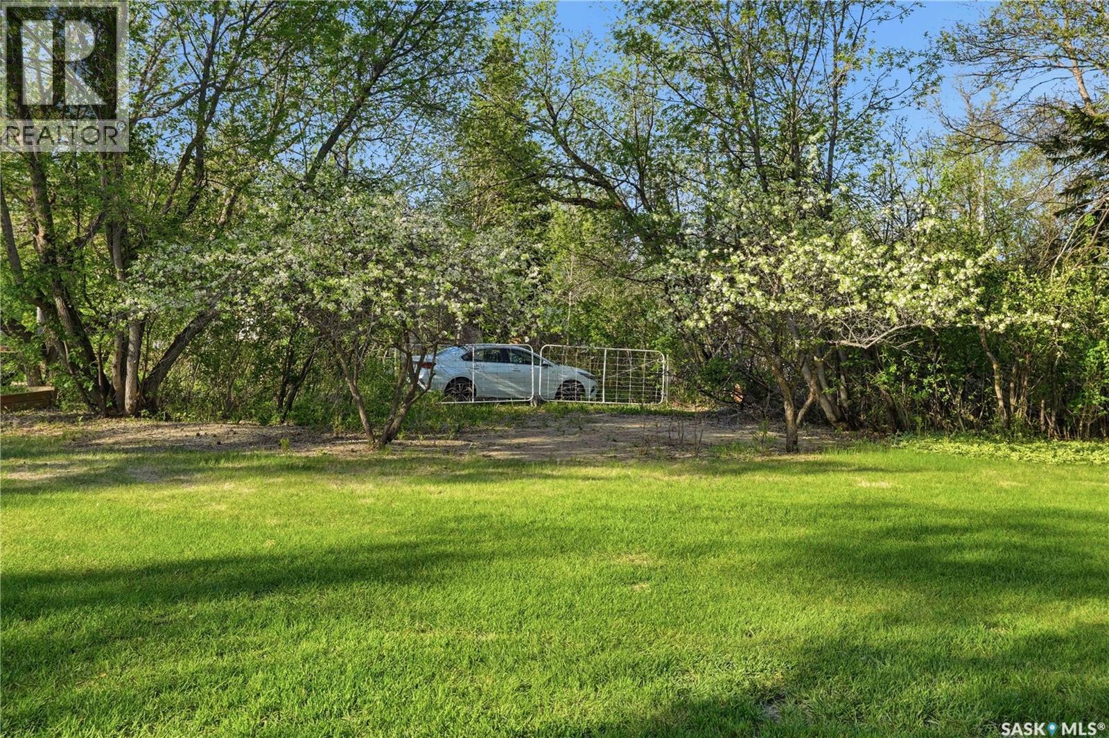 242 Woodlawn Avenue, Katepwa Beach, Saskatchewan  S0G 2Y0 - Photo 39 - SK037787