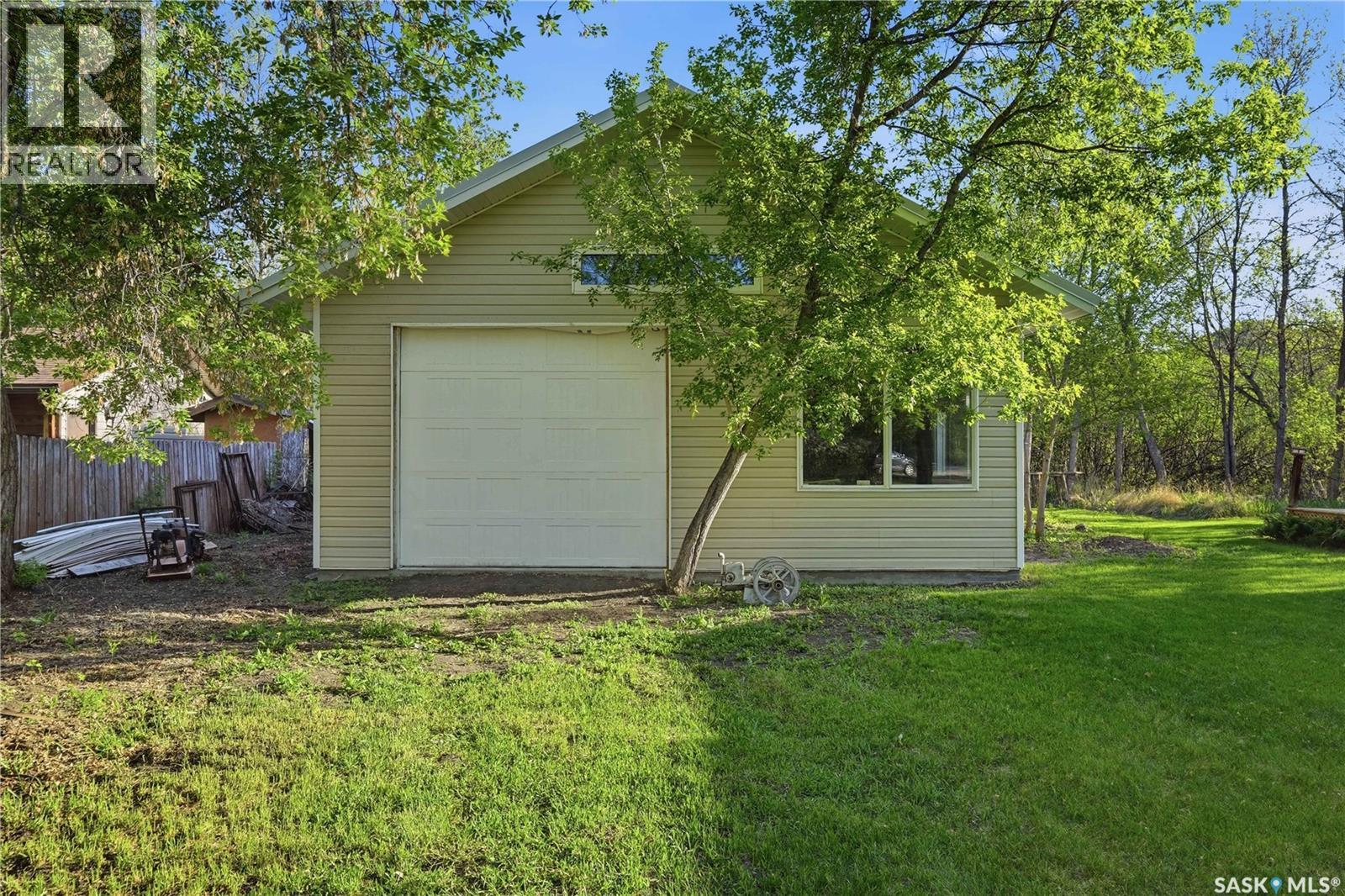 242 Woodlawn Avenue, Katepwa Beach, Saskatchewan  S0G 2Y0 - Photo 41 - SK037787