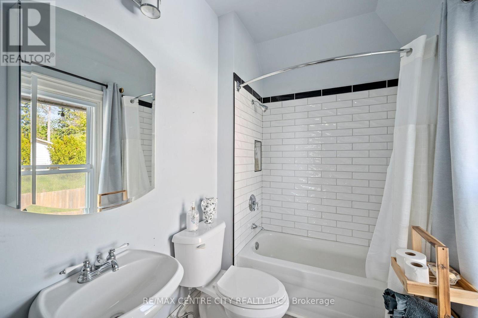 337 George Street, Central Elgin, Ontario  N5L 1C5 - Photo 26 - X13223664