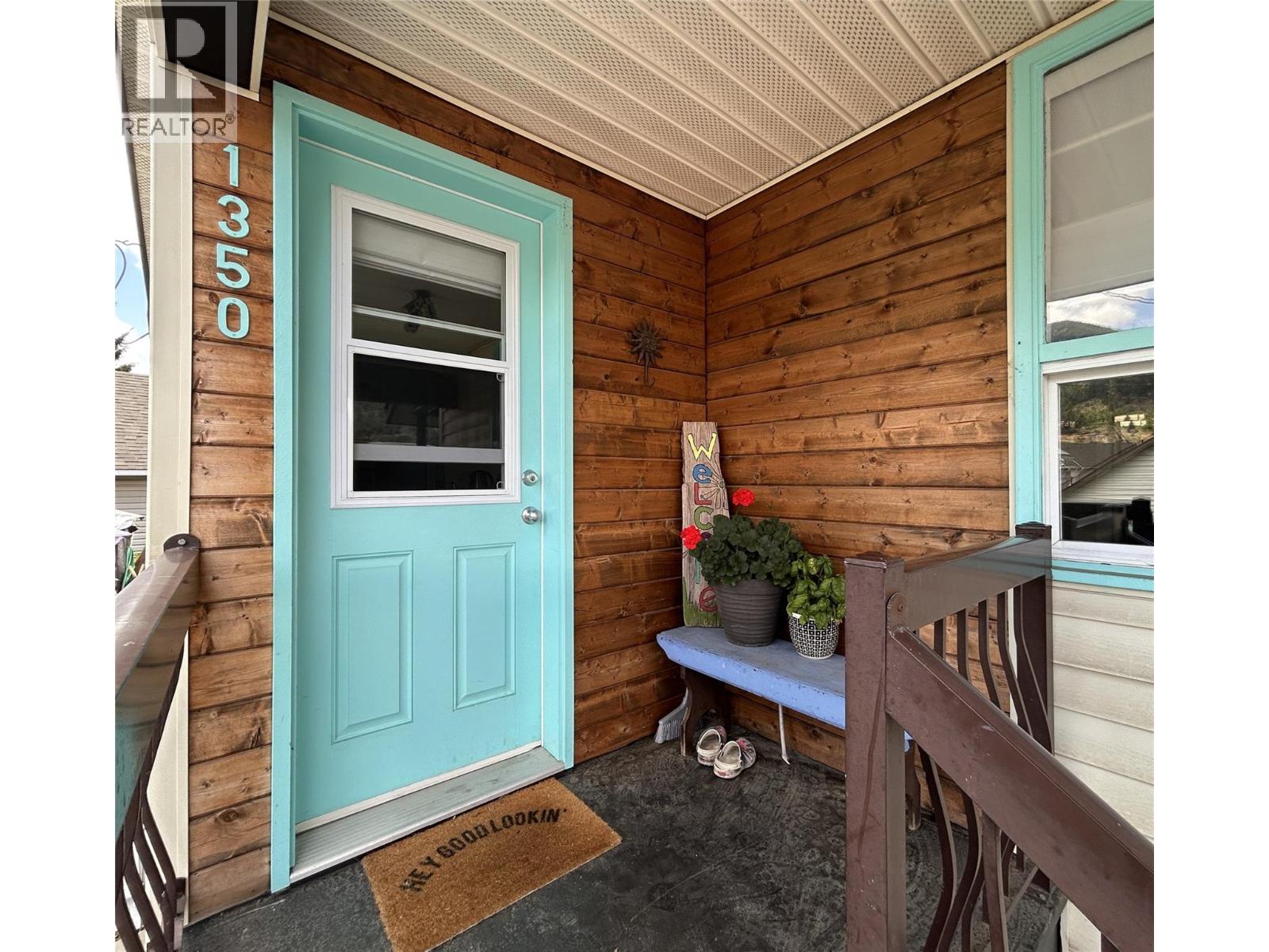 1350 Main Street, Trail, British Columbia  V1R 1Y1 - Photo 2 - 10389589