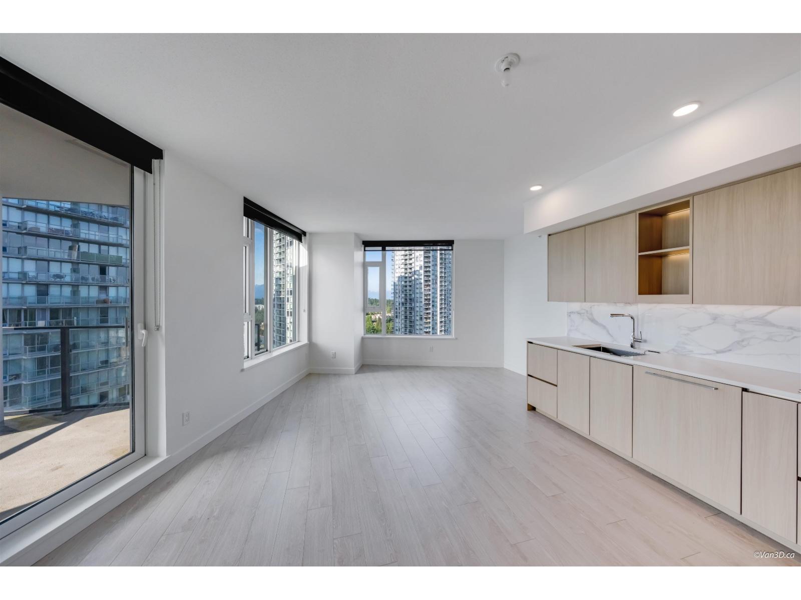 2404 9887 Whalley Boulevard, Surrey, British Columbia  V3T 0P4 - Photo 10 - R3130304