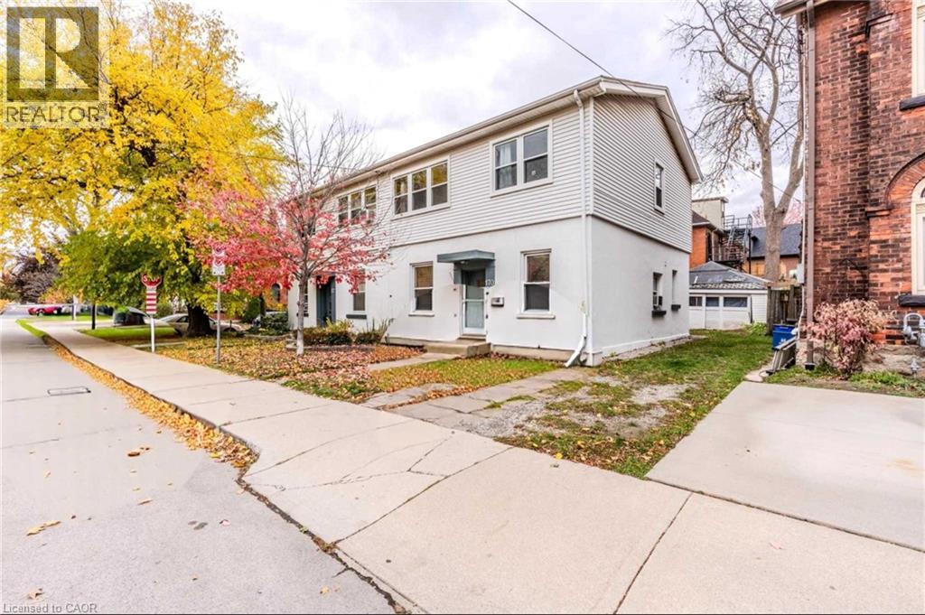 172 Markland Street, Hamilton, Ontario  L8P 2K5 - Photo 2 - 40786751