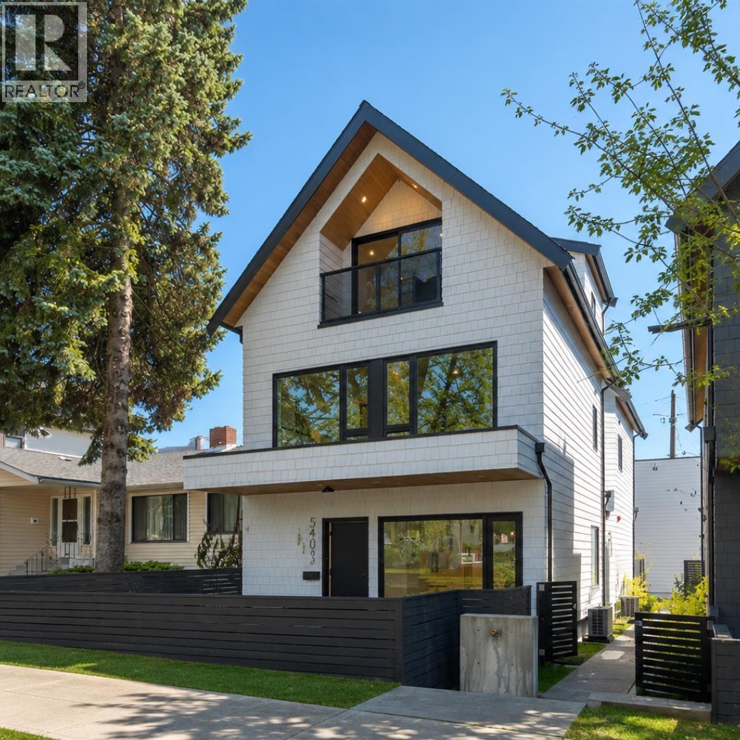 5405 WALES STREET, Vancouver, British Columbia