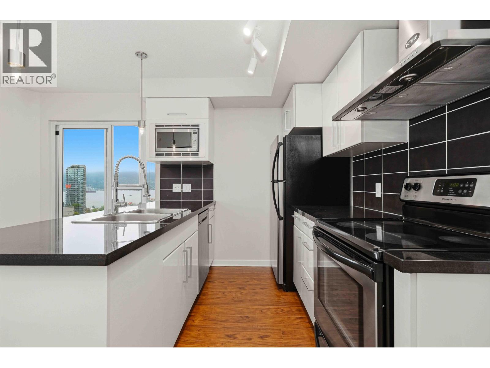 2901 689 Abbott Street, Vancouver, British Columbia  V6B 0J2 - Photo 4 - R3130200