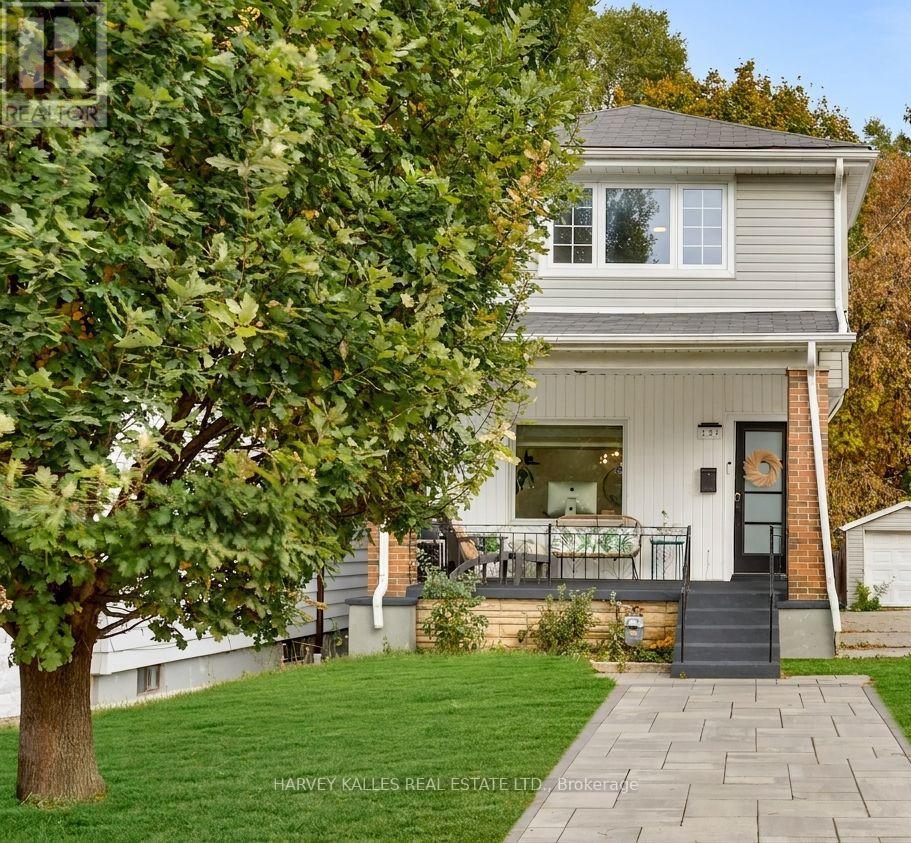 139 KING EDWARD AVENUE, Toronto, Ontario