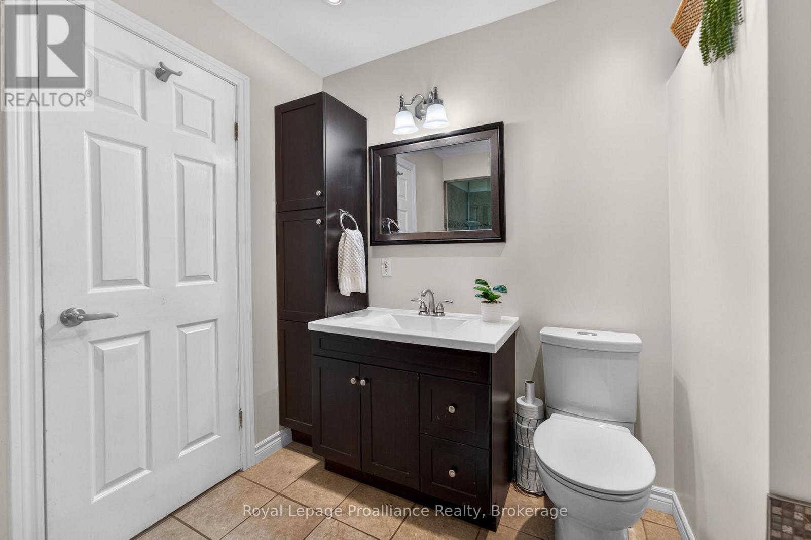 112 Huycks Bay Road, Prince Edward County, Ontario  K0K 3L0 - Photo 13 - X13224382