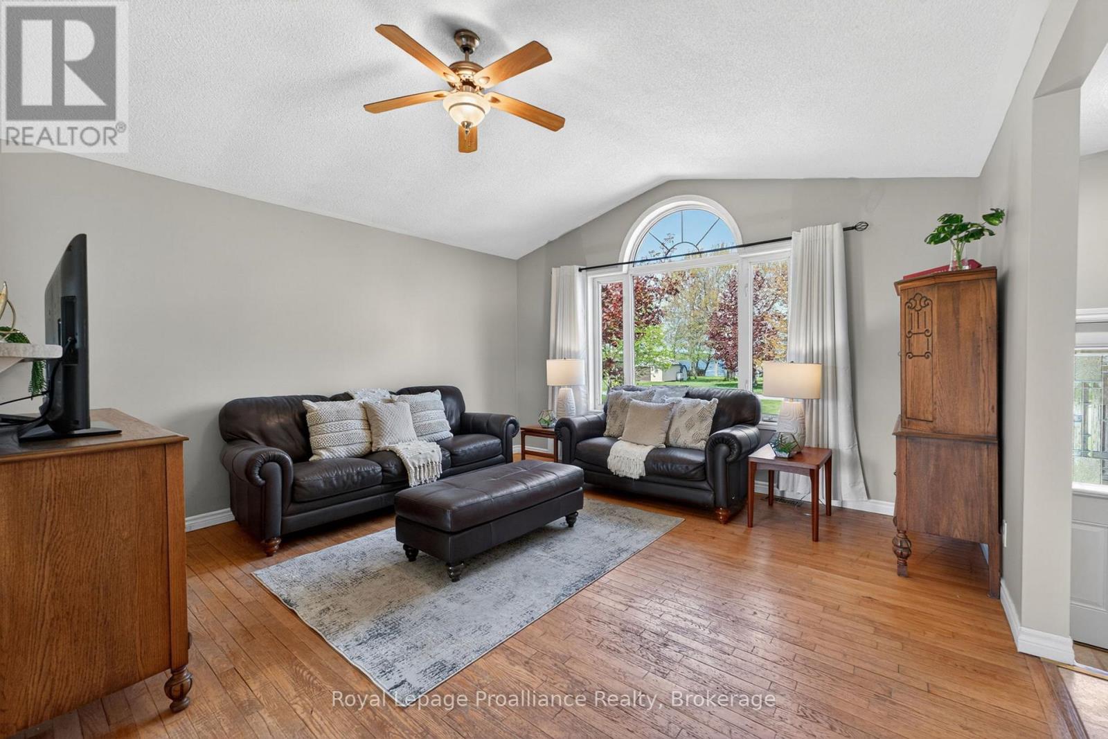 112 Huycks Bay Road, Prince Edward County, Ontario  K0K 3L0 - Photo 6 - X13224382