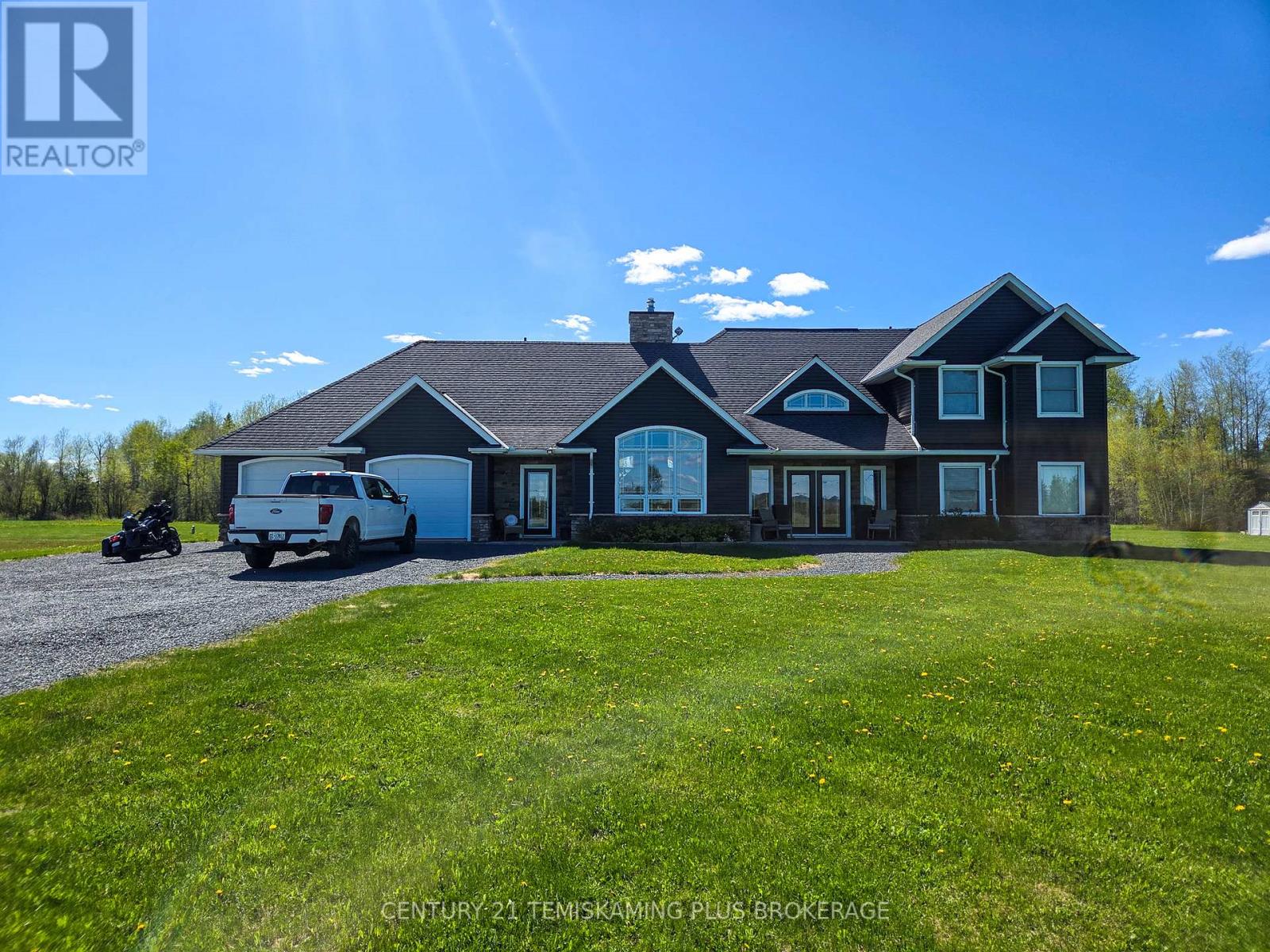 414305 Bryans Road, Englehart, Ontario P0J 1H0 - Photo 1 - T13224358