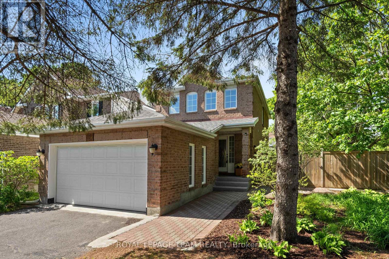 2 IPSWICH TERRACE, Ottawa, Ontario
