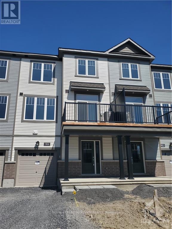 904 LIXNAW COURT, Ottawa, Ontario