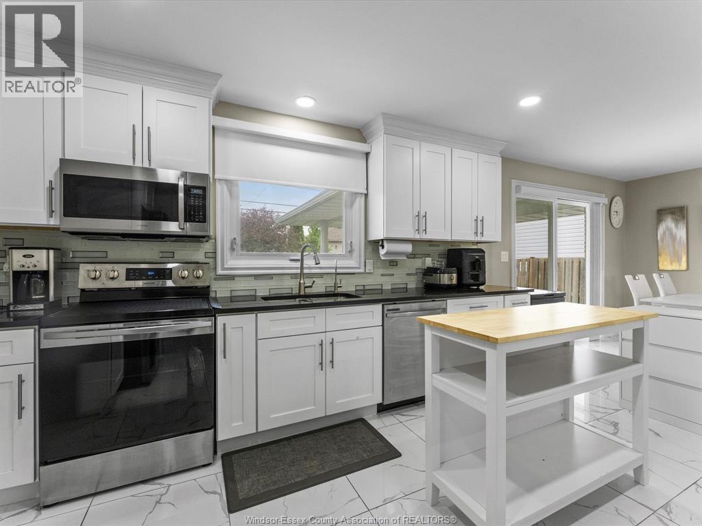 2367 Randolph Avenue, Windsor, Ontario  N9E 3X3 - Photo 16 - 26012733