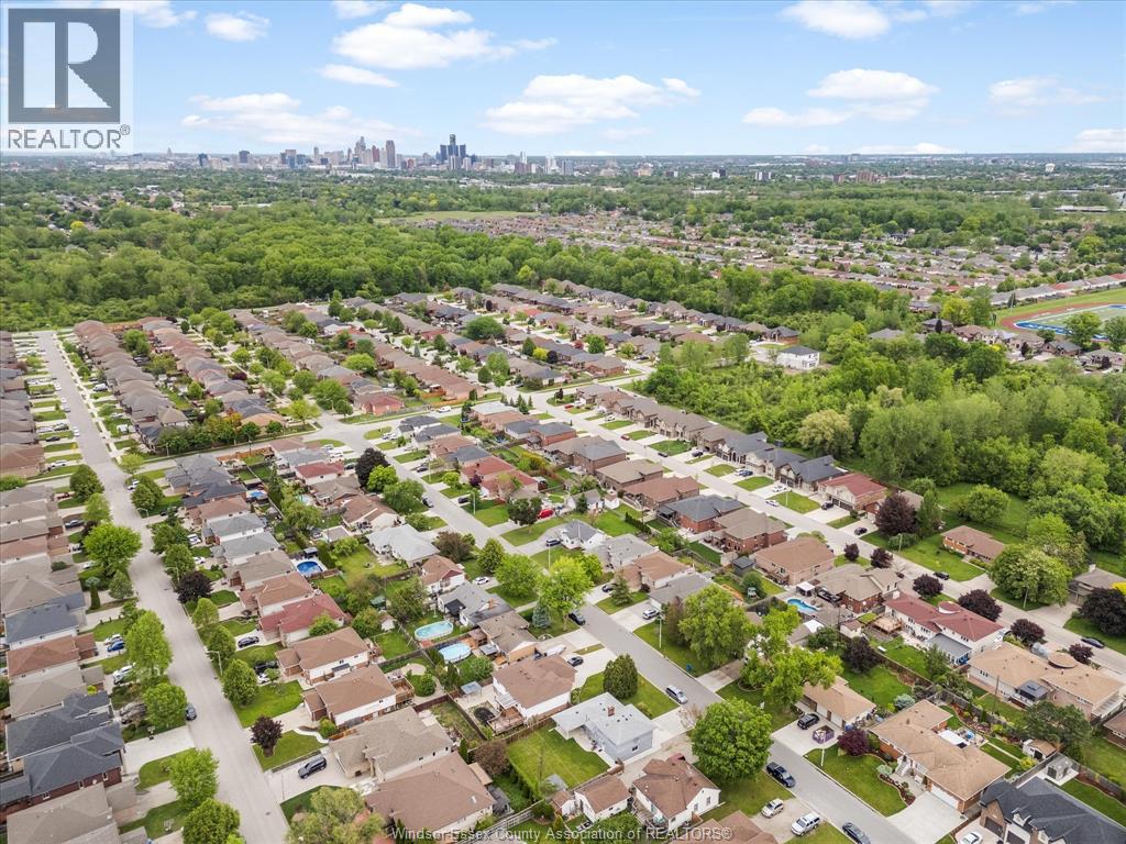 2367 Randolph Avenue, Windsor, Ontario  N9E 3X3 - Photo 47 - 26012733