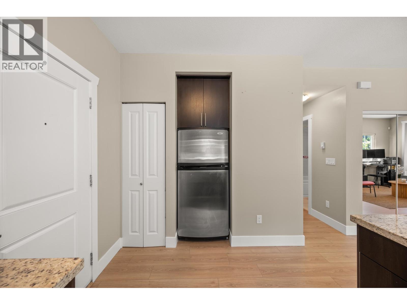 111 368 Ellesmere Avenue, Burnaby, British Columbia  V5B 3S9 - Photo 8 - R3130288