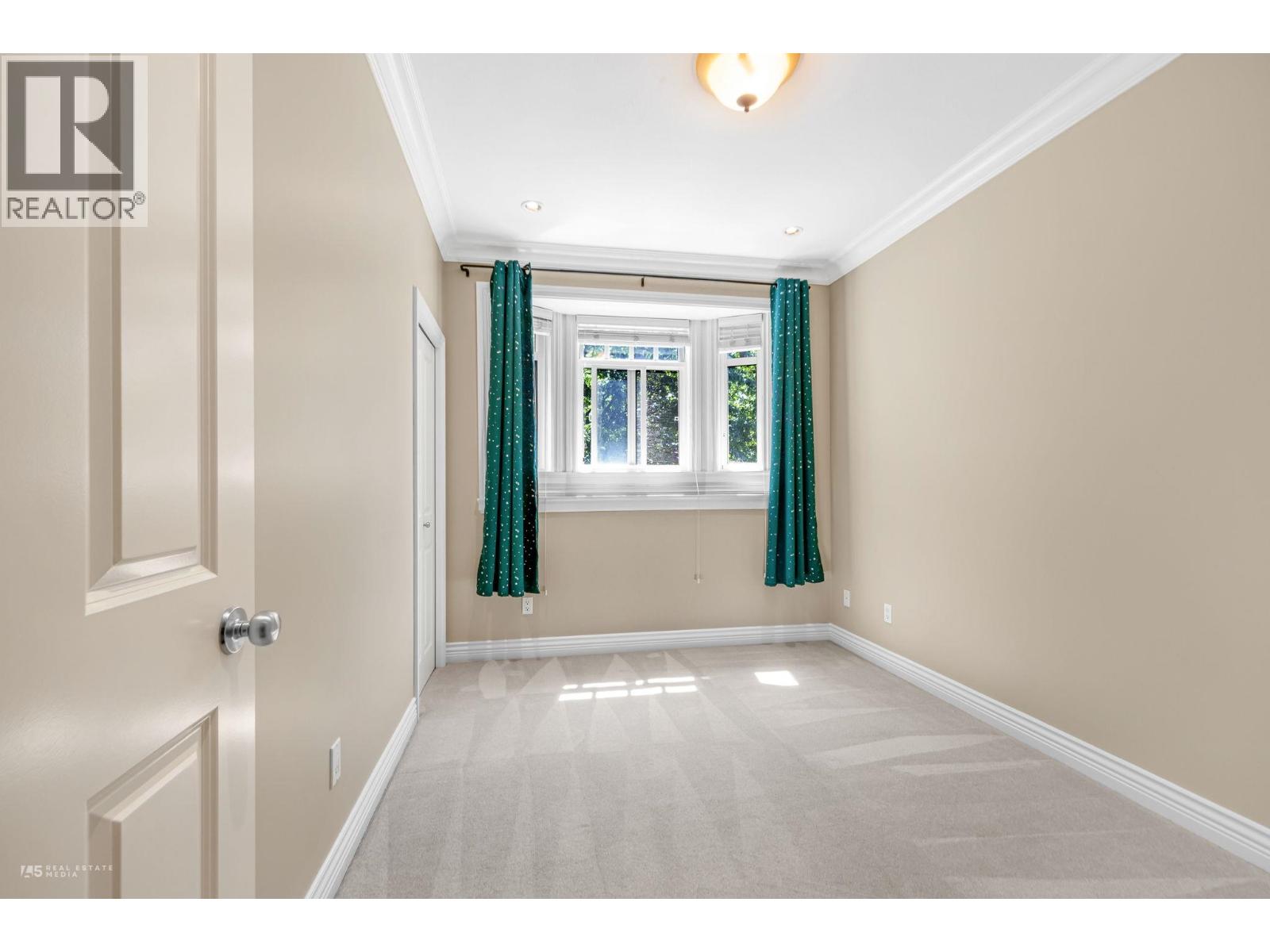 295 W 63rd Avenue, Vancouver, British Columbia  V5X 2H9 - Photo 10 - R3130279