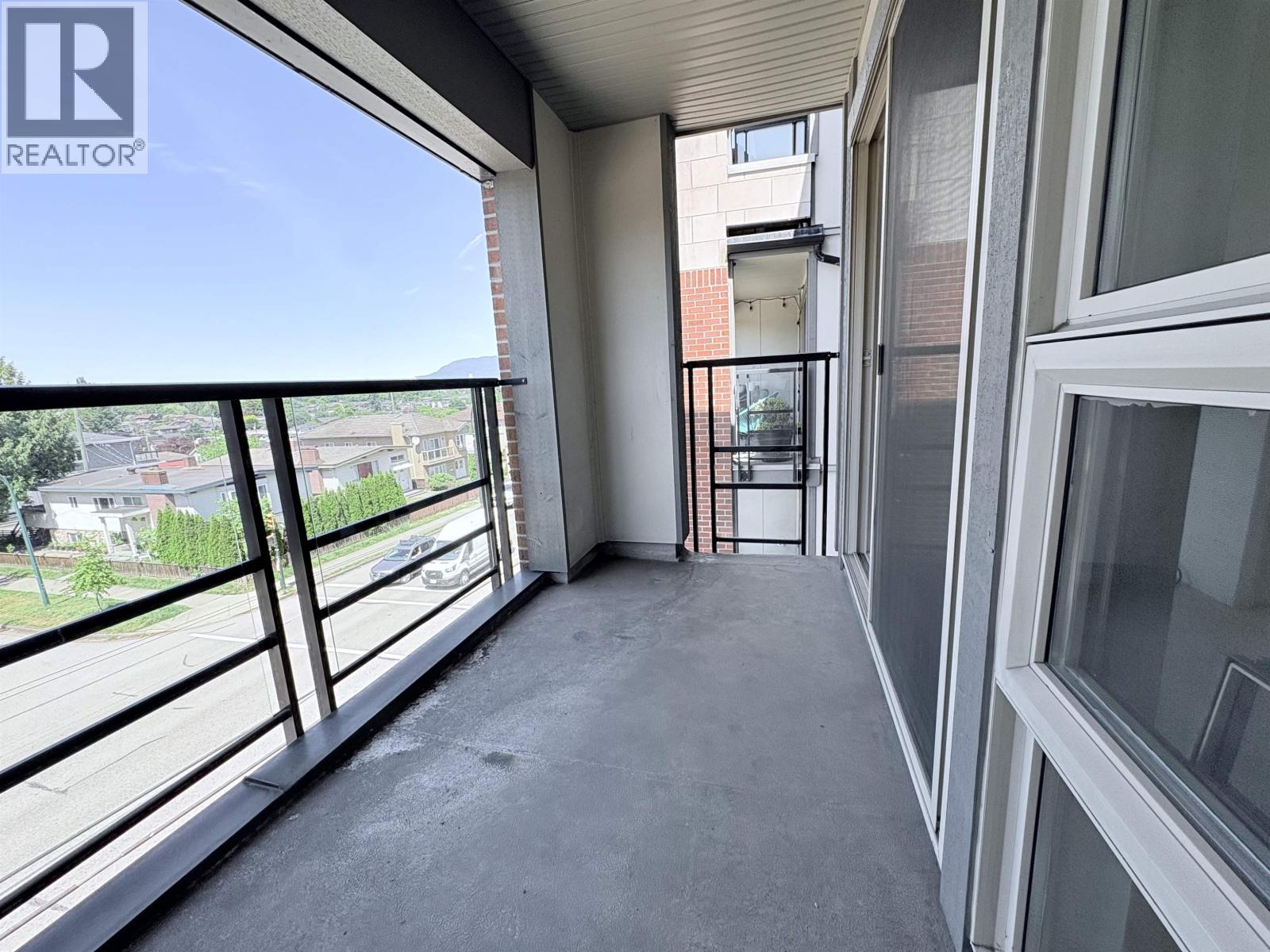 305 4550 Fraser Street, Vancouver, British Columbia  V5V 4G8 - Photo 17 - R3094891