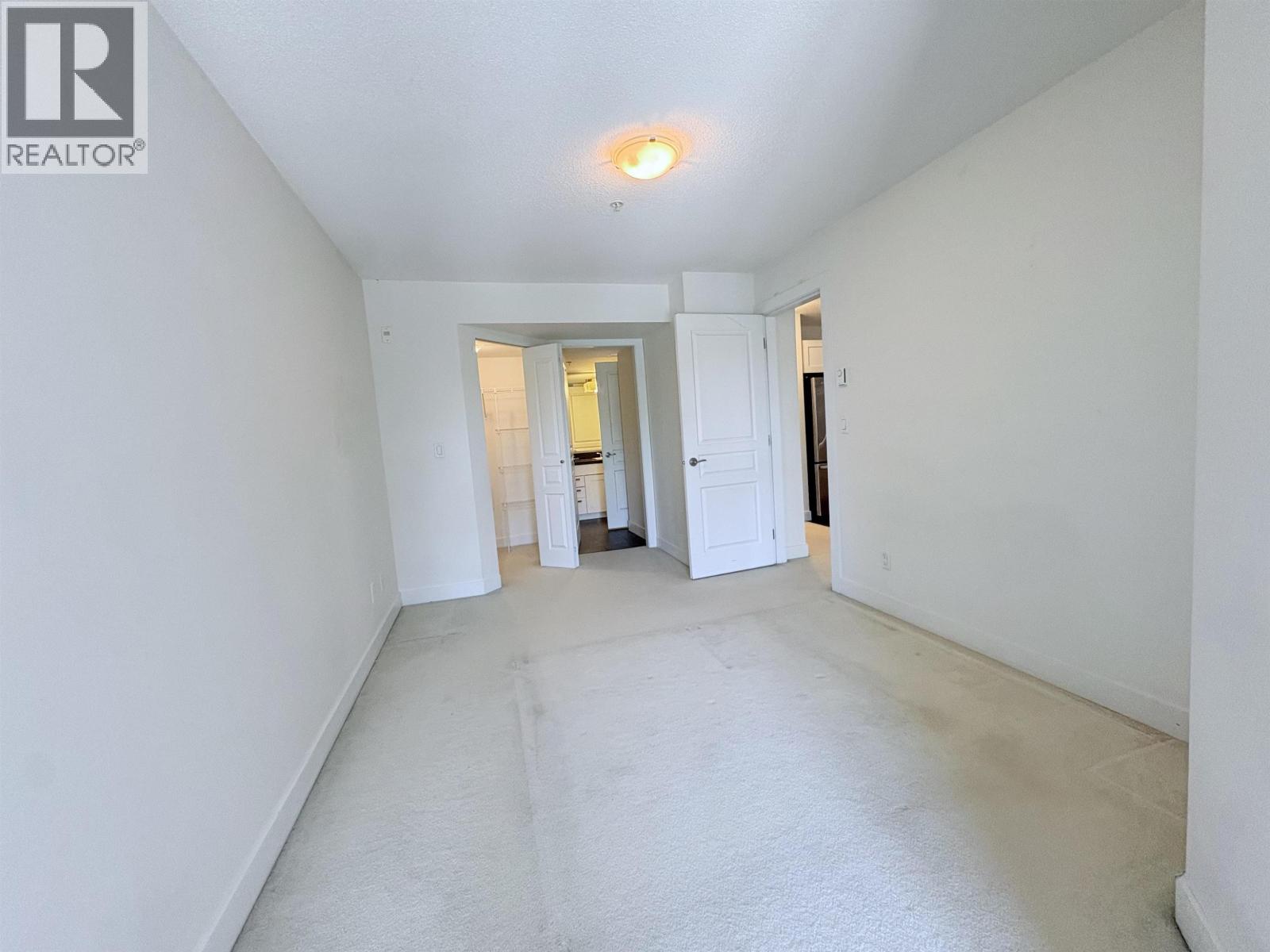 305 4550 Fraser Street, Vancouver, British Columbia  V5V 4G8 - Photo 9 - R3094891