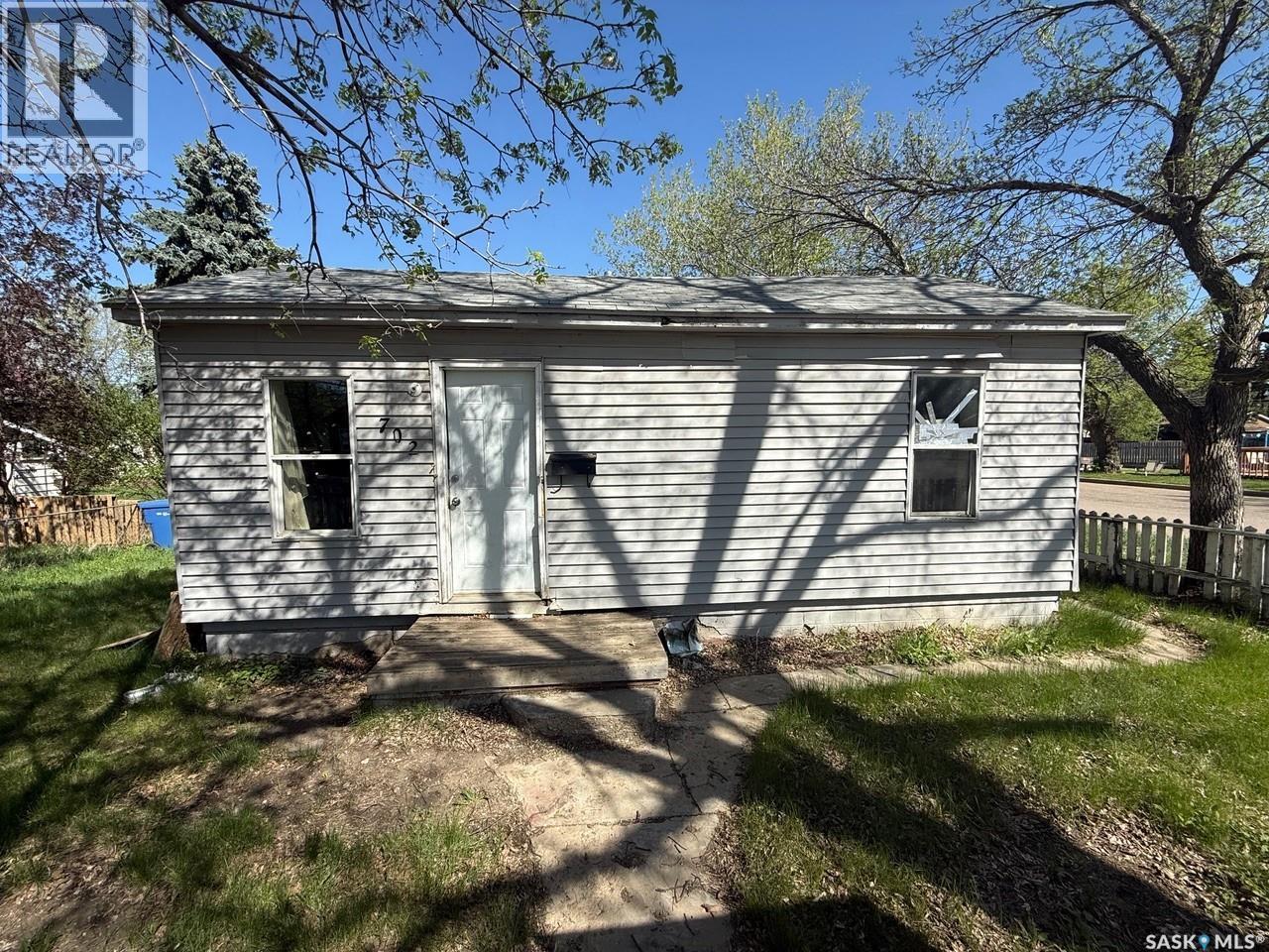 702 101st STREET, North Battleford, Saskatchewan