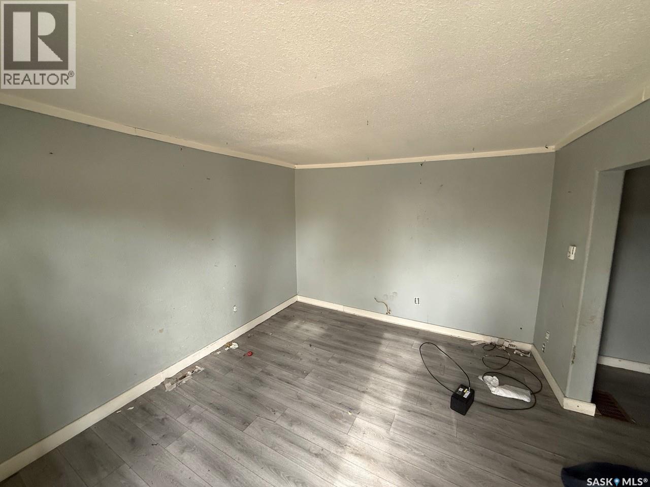 702 101st Street, North Battleford, Saskatchewan  S9A 0Z1 - Photo 3 - SK037837