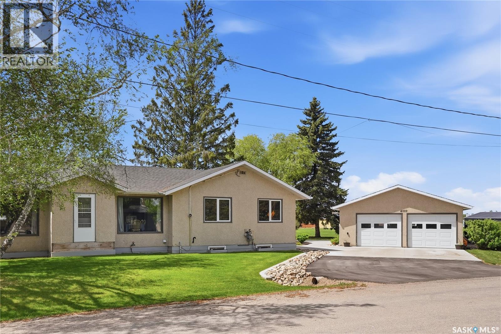 4009 Central Avenue, Laird, Saskatchewan  S0K 2H0 - Photo 1 - SK037803