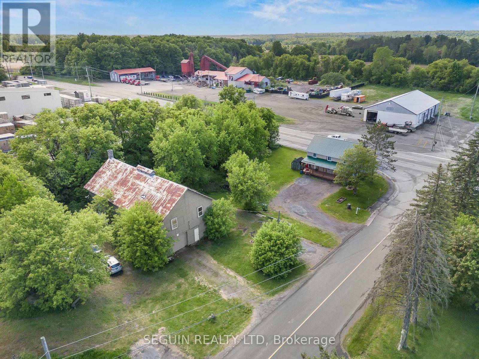 1050 Greenlane Road, Champlain, Ontario  K6A 2R2 - Photo 11 - X13224360