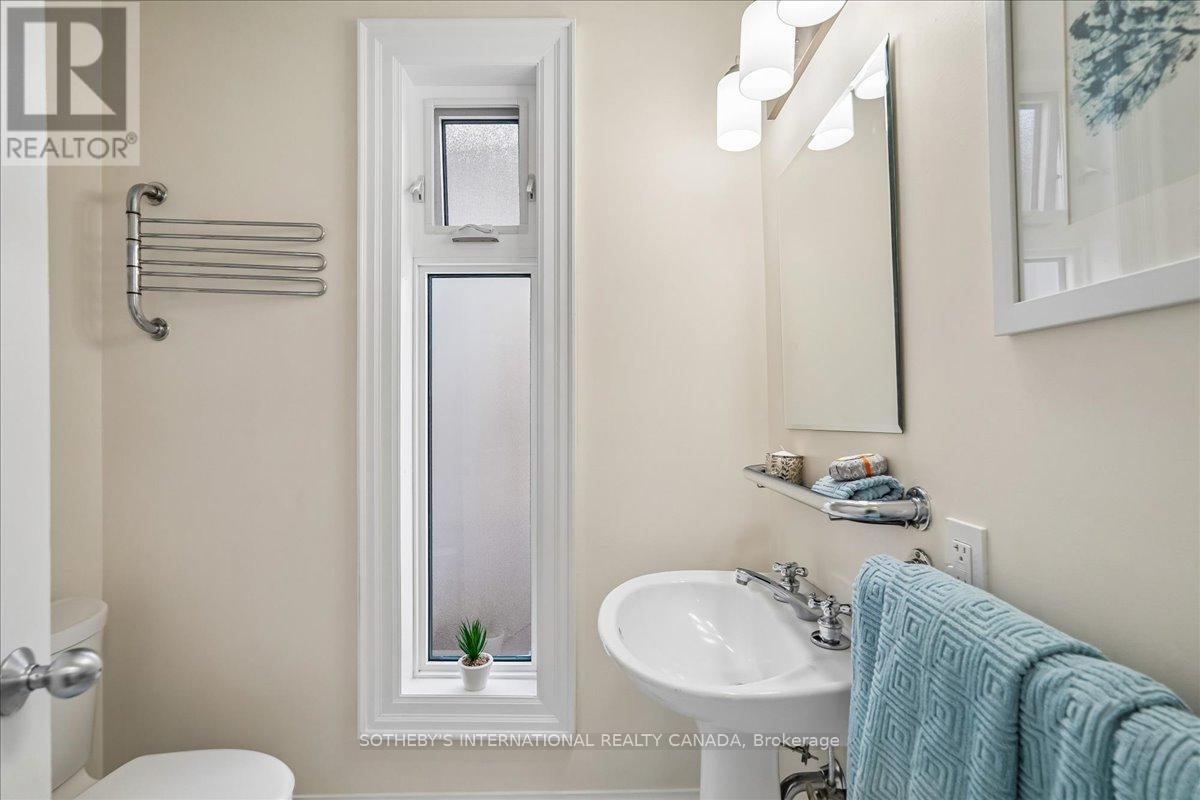 452 Sumach Street, Toronto, Ontario  M4X 1V7 - Photo 23 - C13224256