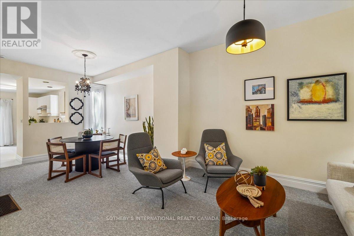 452 Sumach Street, Toronto, Ontario  M4X 1V7 - Photo 4 - C13224256