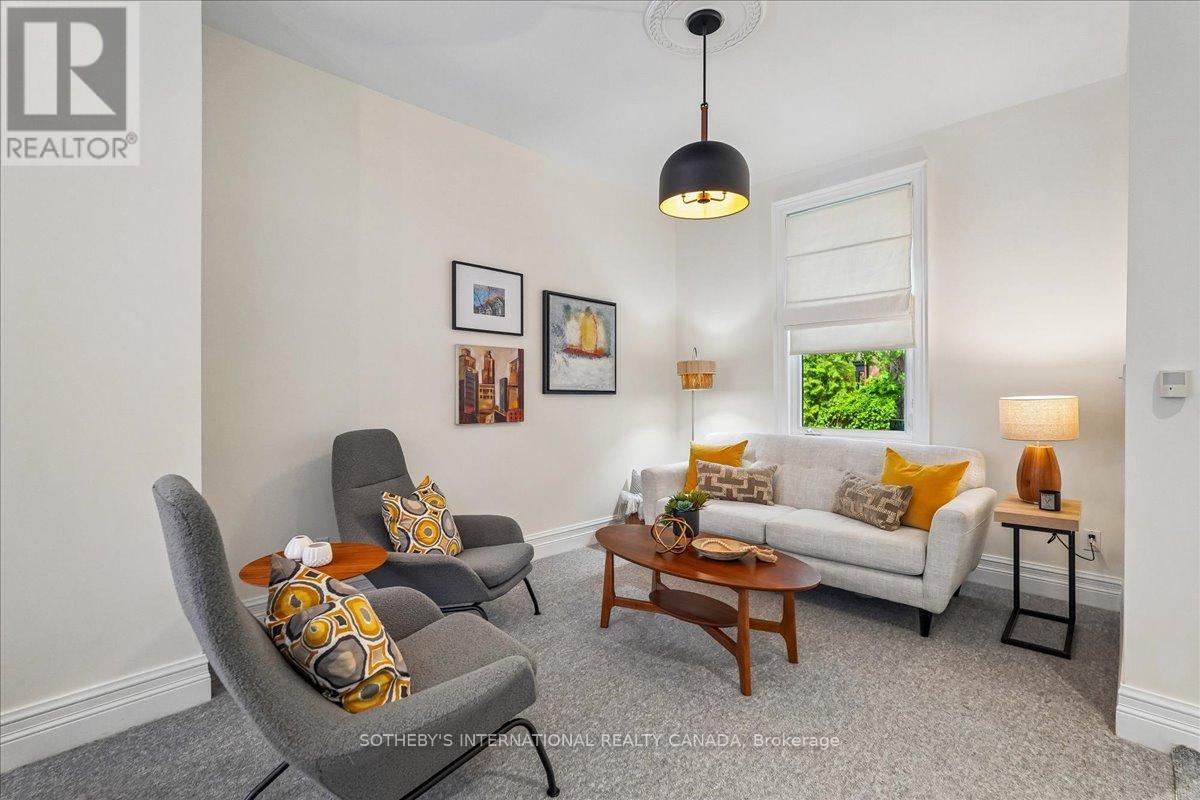 452 Sumach Street, Toronto, Ontario  M4X 1V7 - Photo 6 - C13224256